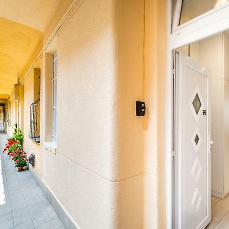 Fleur Creme Apartment Budapest Luaran gambar