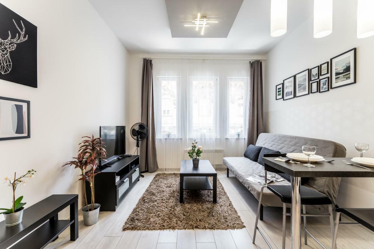Fleur Creme Apartment Budapest Luaran gambar