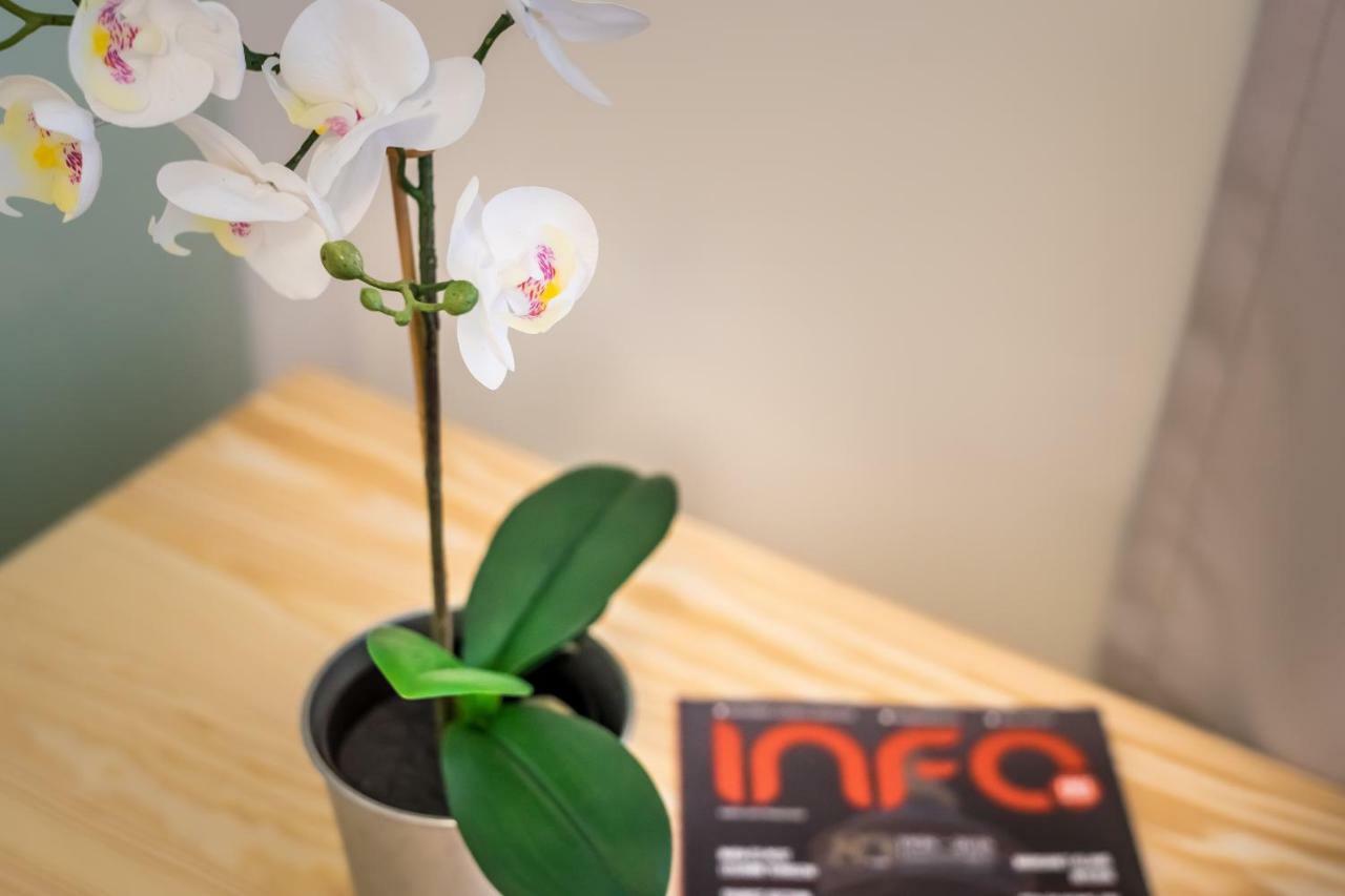 Fleur Creme Apartment Budapest Luaran gambar