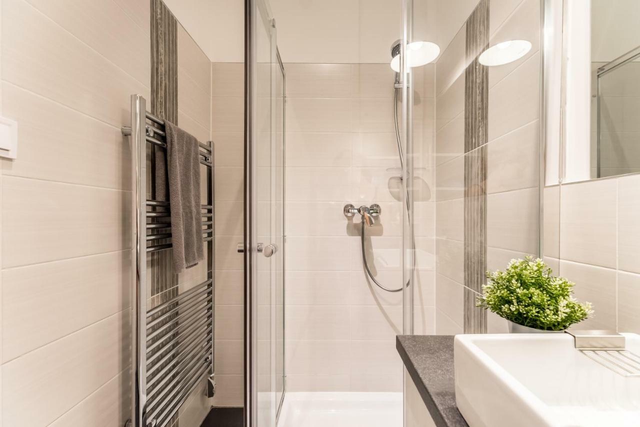 Fleur Creme Apartment Budapest Luaran gambar